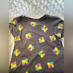 Gray MTV T-shirt